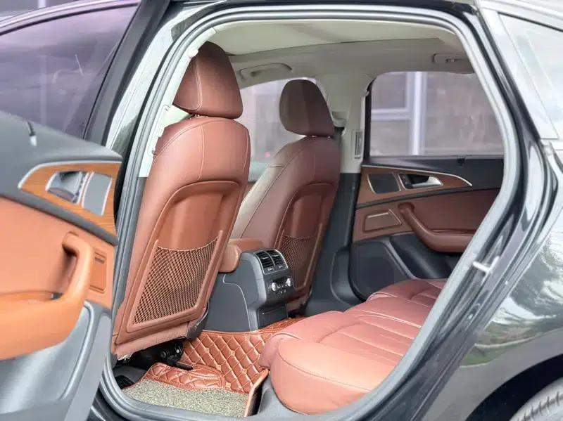 Audi A6L 2018 30th Anniversary Edition 30 FSI Fashion Model — миниатюра 9