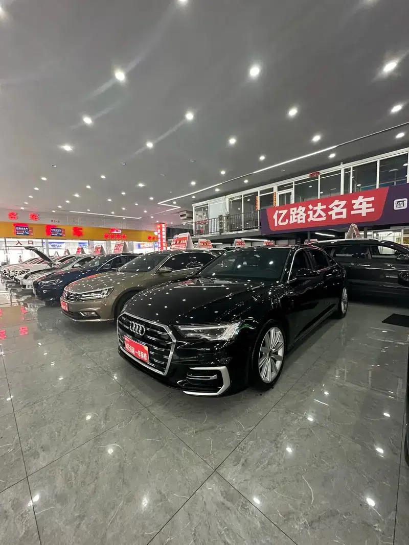 Audi A6L 2023 Facelift 45 TFSI Dynamic Edition — миниатюра 1
