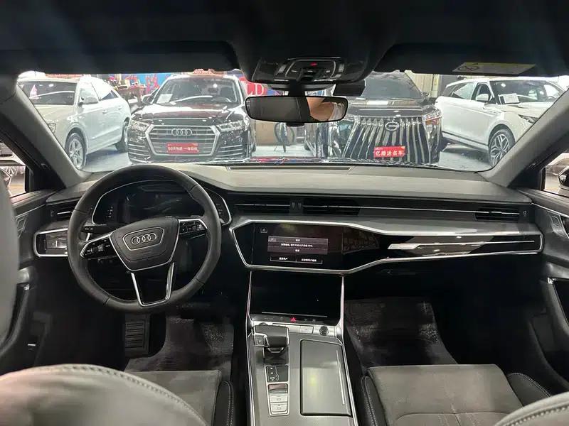 Audi A6L 2023 Facelift 45 TFSI Dynamic Edition — миниатюра 7