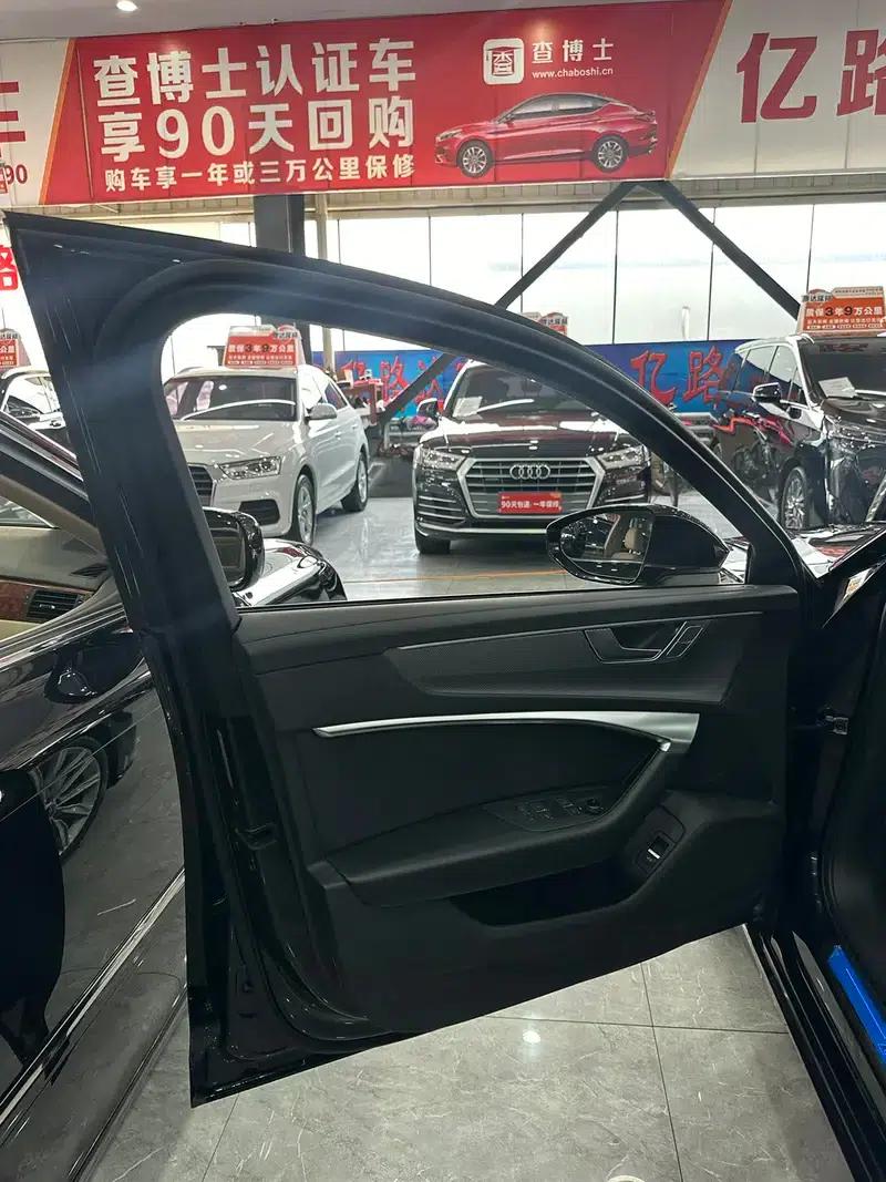 Audi A6L 2023 Facelift 45 TFSI Dynamic Edition — миниатюра 9