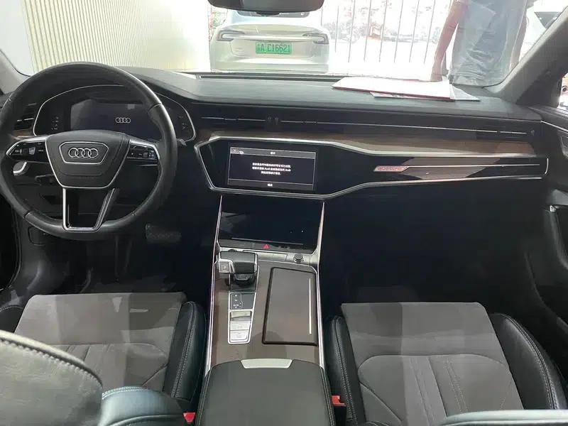 Audi A6L 2023 45 TFSI quattro Premium Dynamic Edition — миниатюра 6