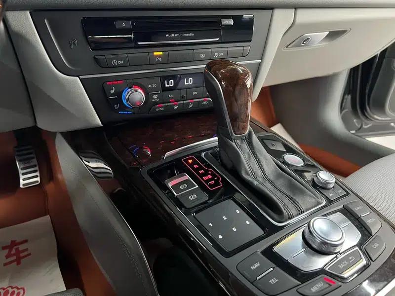 Audi A6L 2014 35 FSI Luxury — миниатюра 17