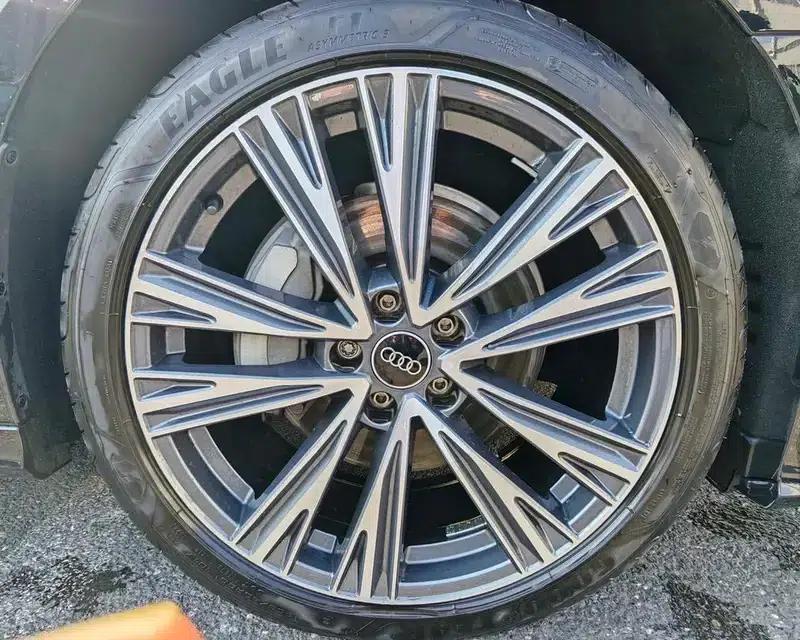 Audi A6L 2024 45 TFSI quattro Premium Dynamic Edition — миниатюра 9
