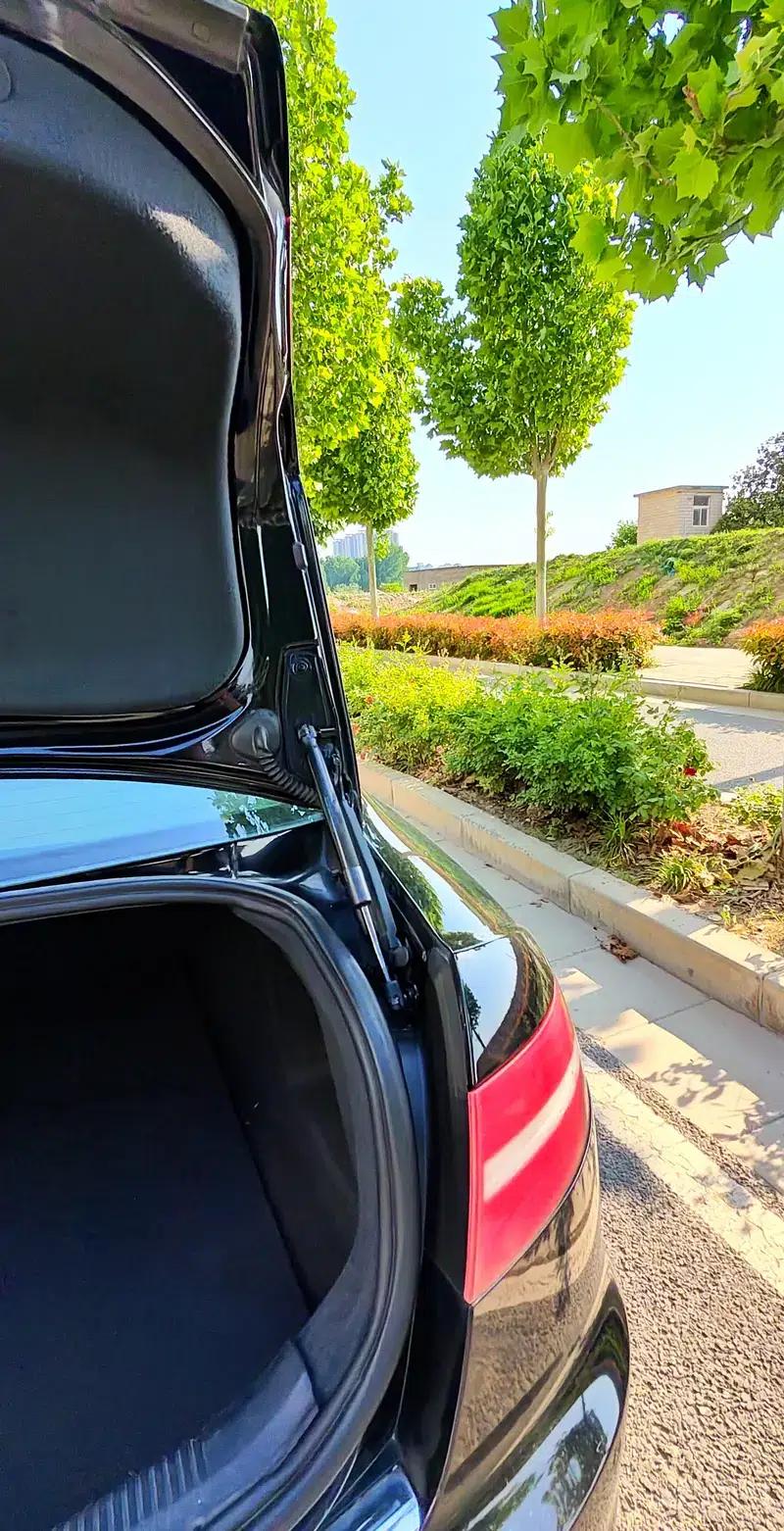 Audi A6L 2011 2.4L Comfort — миниатюра 14