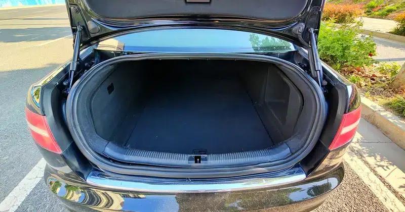Audi A6L 2011 2.4L Comfort — миниатюра 19