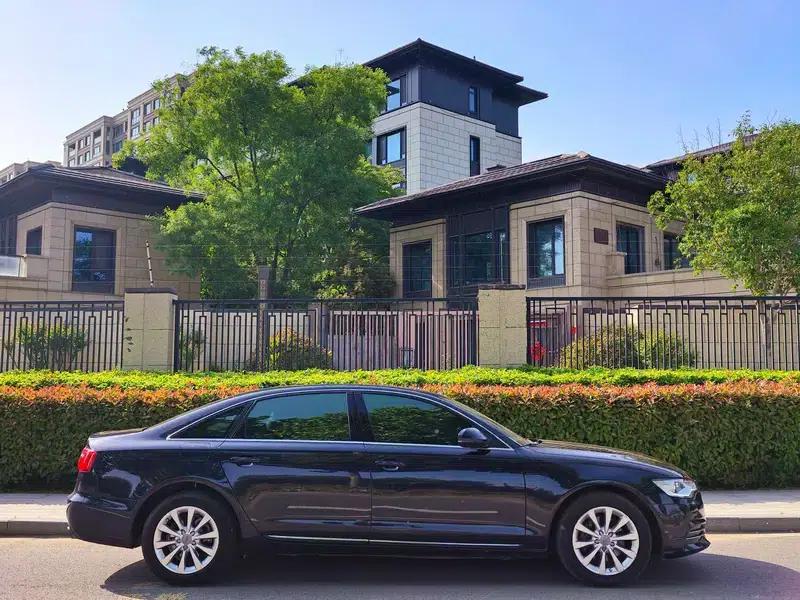 Audi A6L 2012 30 FSI Comfort — миниатюра 8