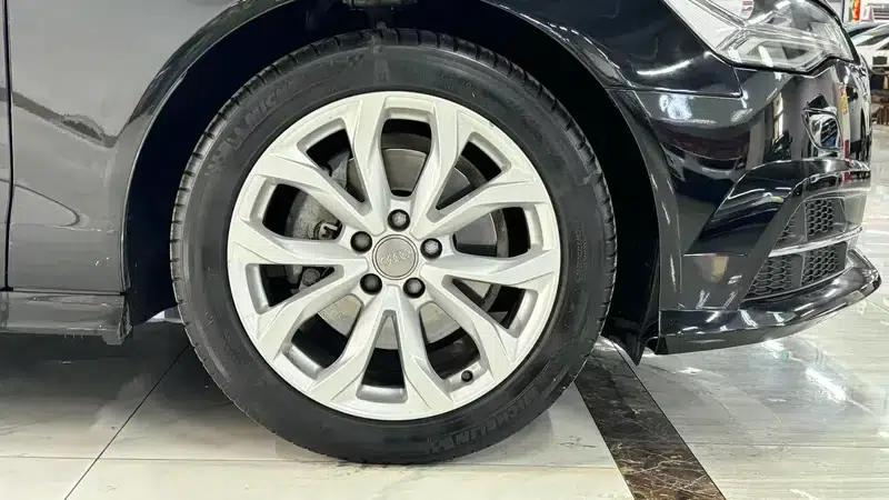 Audi A6L 2018 30th Anniversary Edition 35 TFSI Fashion Model — миниатюра 6