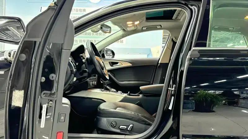 Audi A6L 2018 30th Anniversary Edition 35 TFSI Fashion Model — миниатюра 8