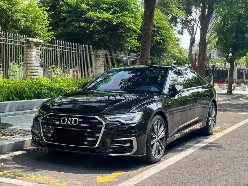 Audi A6L 2023 Facelift 40 TFSI Luxury Dynamic — миниатюра 1