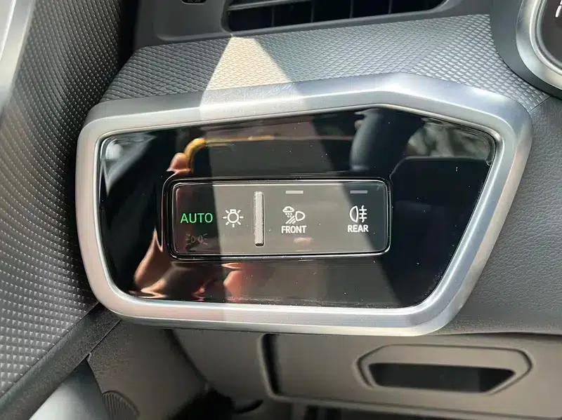 Audi A6L 2023 Facelift 40 TFSI Luxury Dynamic — миниатюра 13