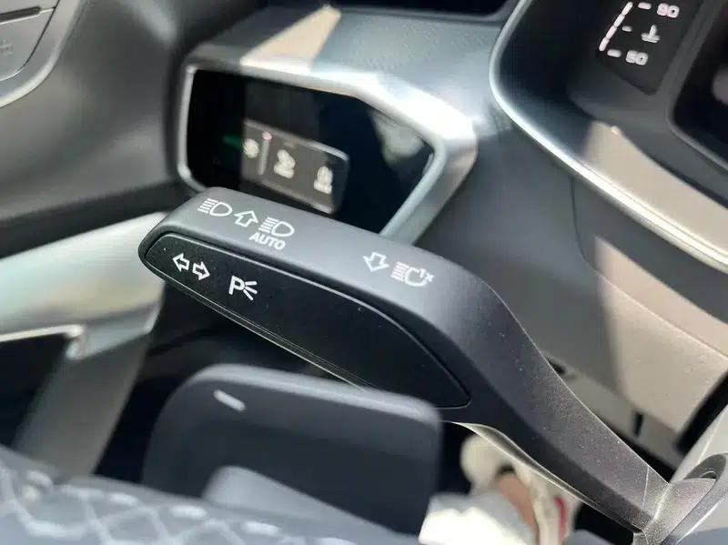 Audi A6L 2023 Facelift 40 TFSI Luxury Dynamic — миниатюра 14