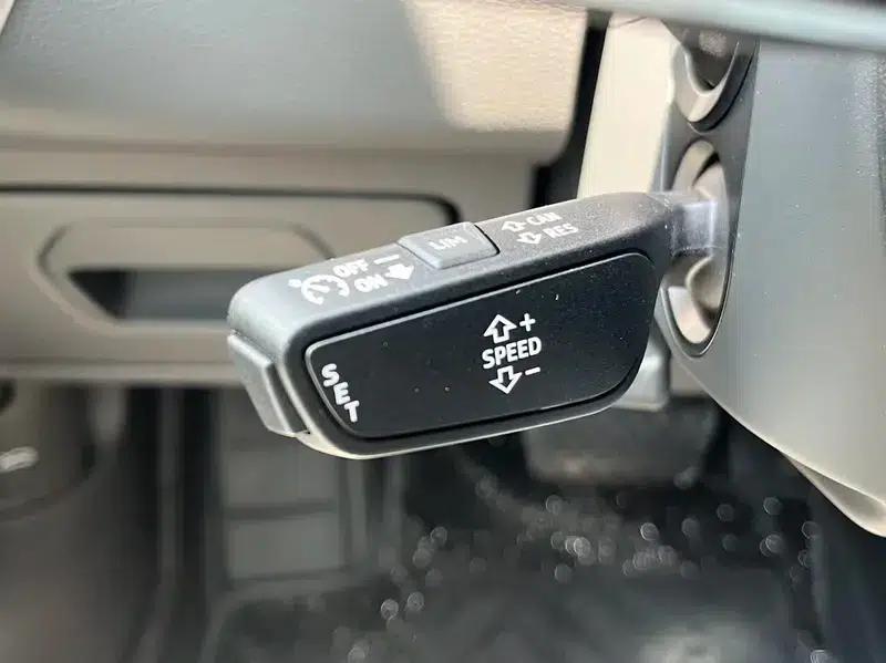 Audi A6L 2023 Facelift 40 TFSI Luxury Dynamic — миниатюра 9