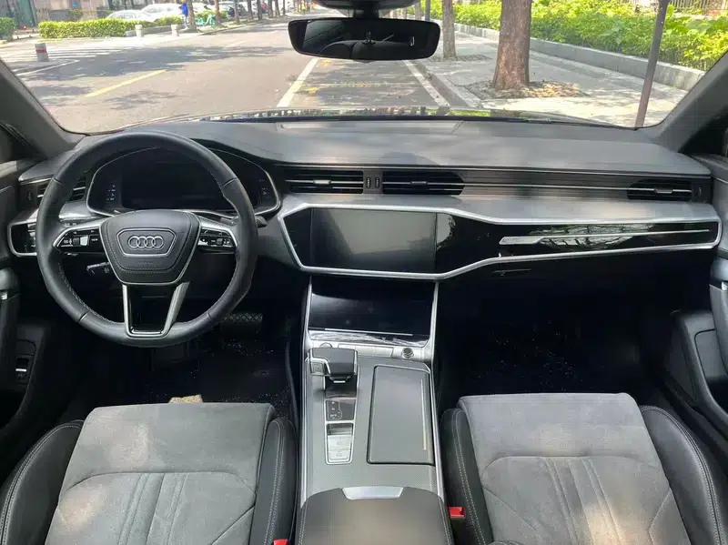 Audi A6L 2023 Facelift 40 TFSI Luxury Dynamic — миниатюра 10