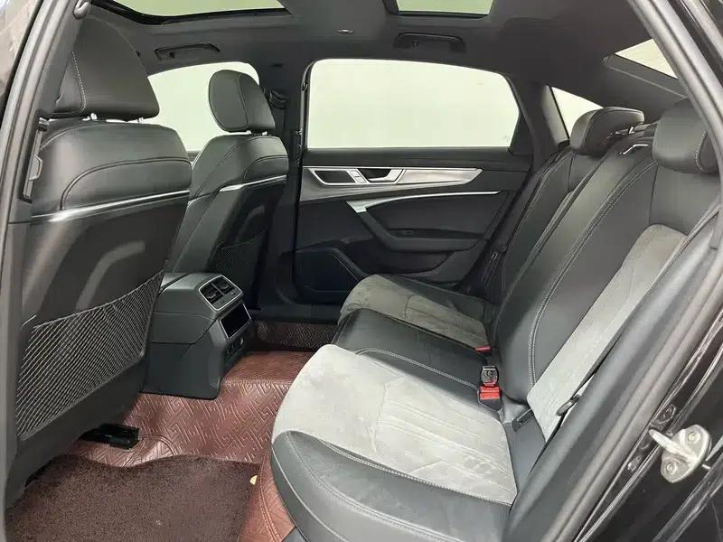 Audi A6L 2024 45 TFSI Premium Dynamic Edition — миниатюра 17