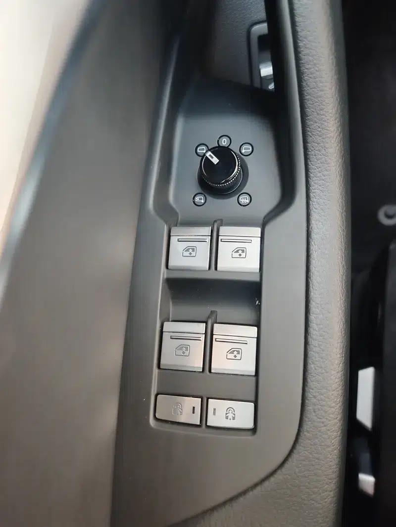 Audi A6L 2023 40 TFSI Luxury Elegance — миниатюра 16