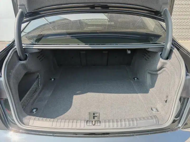 Audi A6L 2023 40 TFSI Luxury Elegance — миниатюра 17