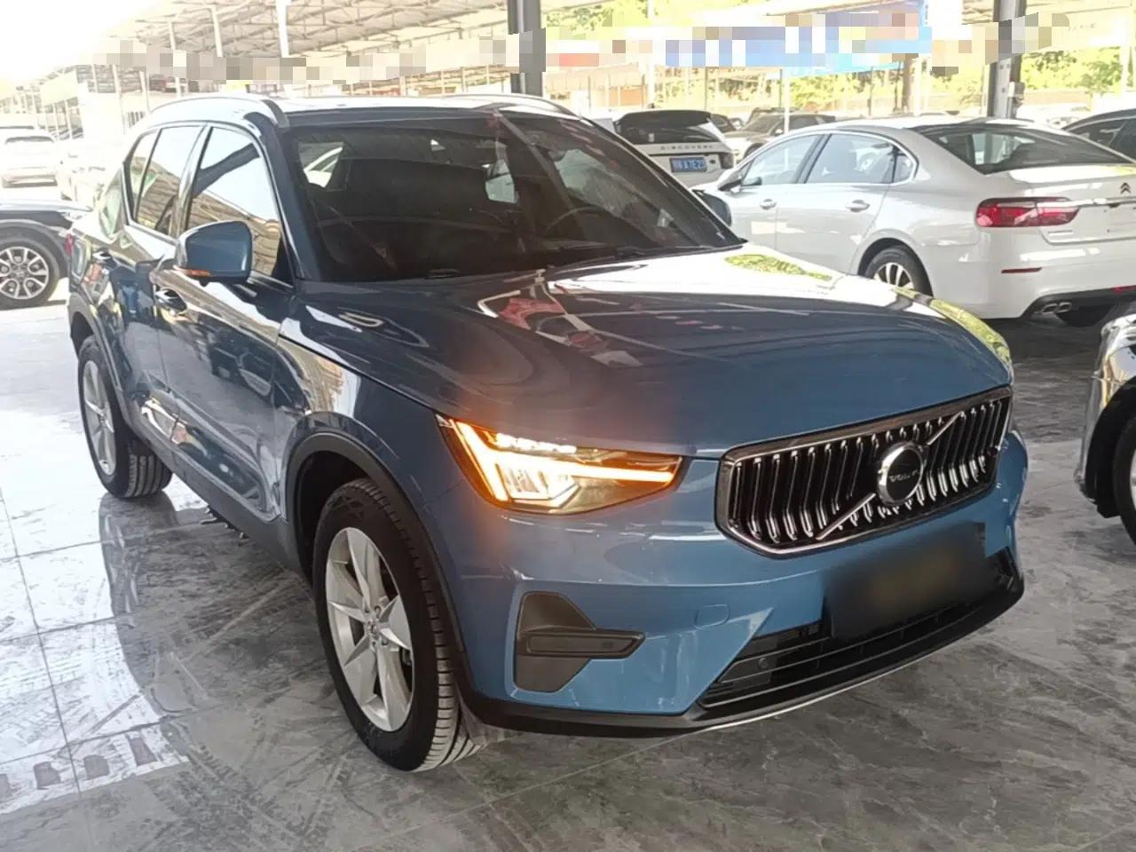 Volvo XC40 2023 B3 Smart & Stylish Edition — миниатюра 3