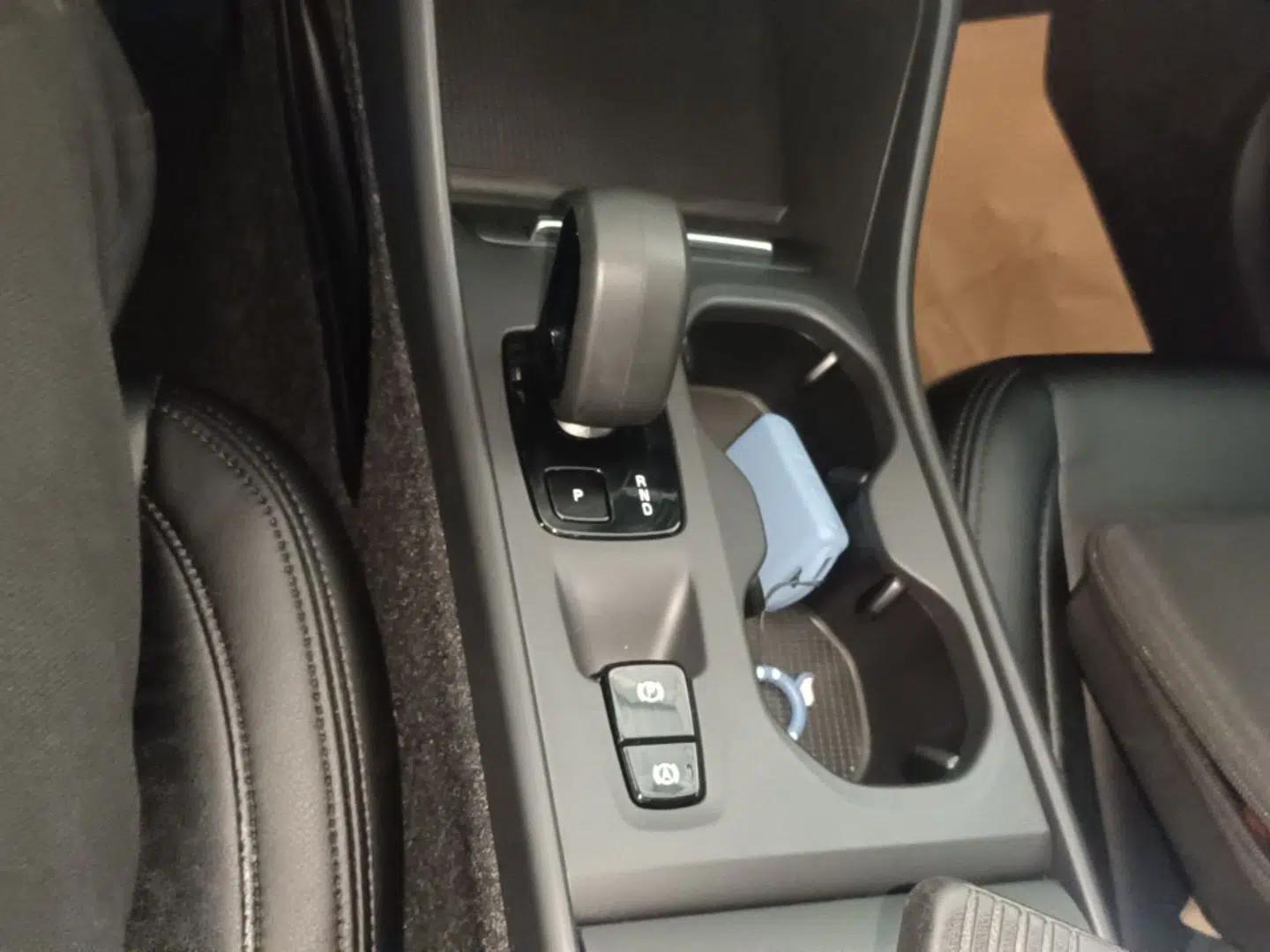 Volvo XC40 2023 B3 Smart & Stylish Edition — миниатюра 21