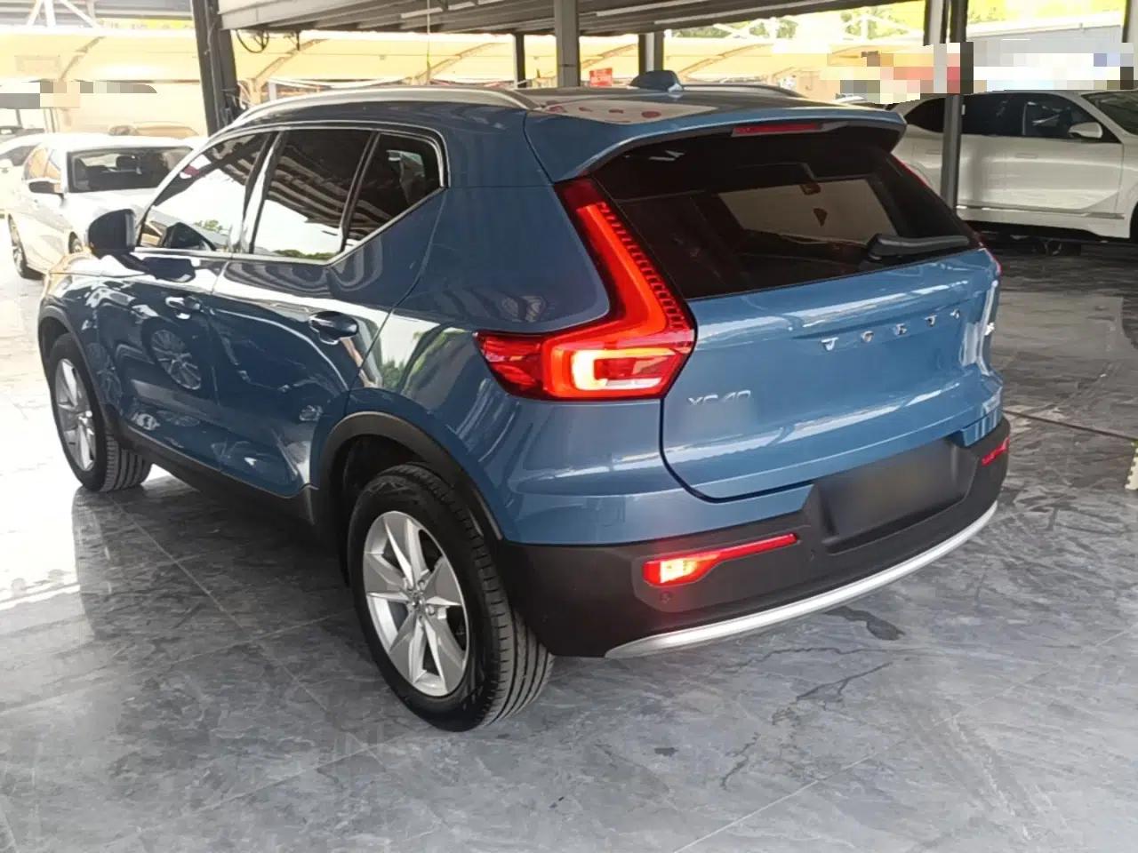 Volvo XC40 2023 B3 Smart & Stylish Edition — миниатюра 4