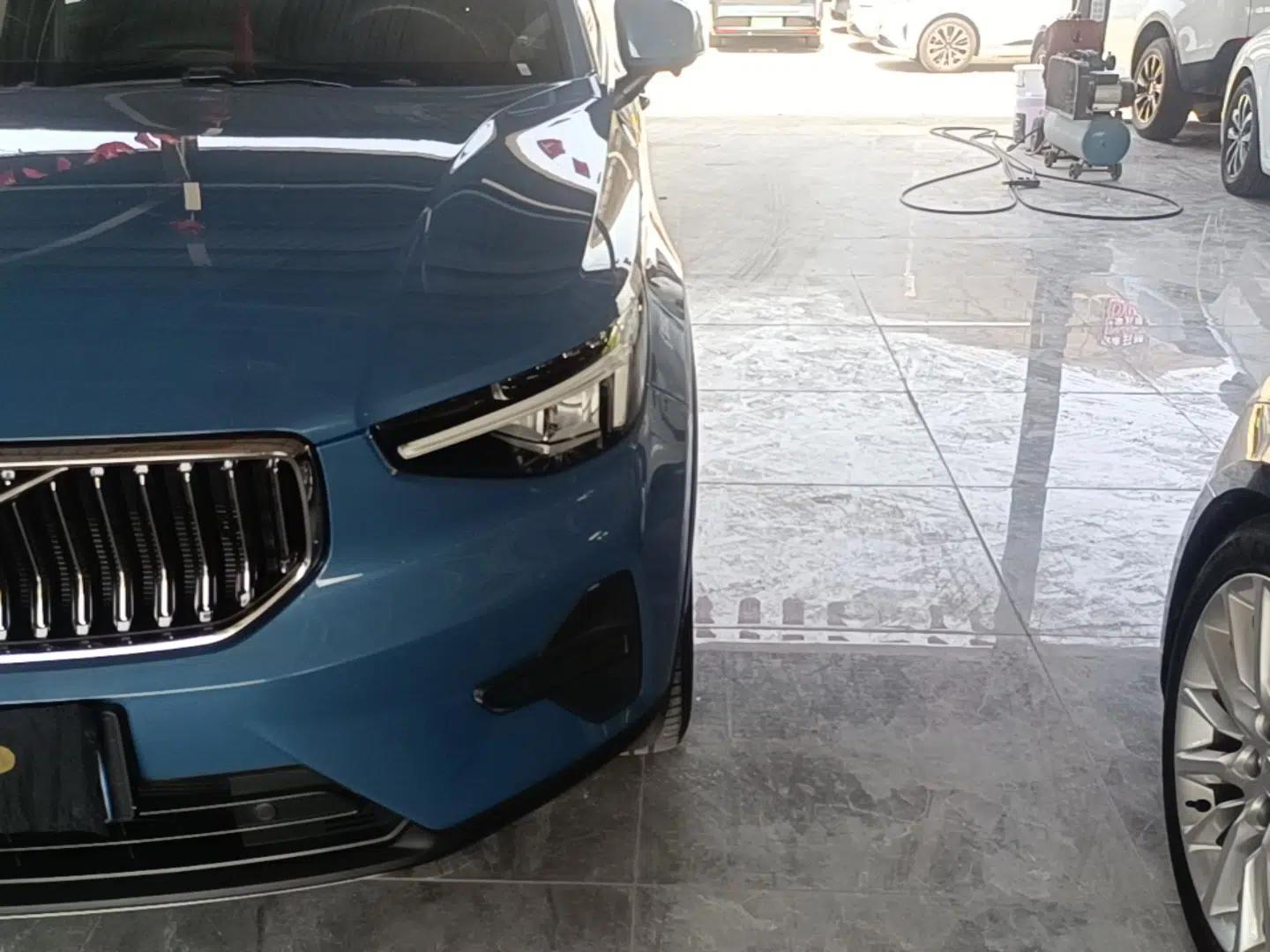 Volvo XC40 2023 B3 Smart & Stylish Edition — миниатюра 8