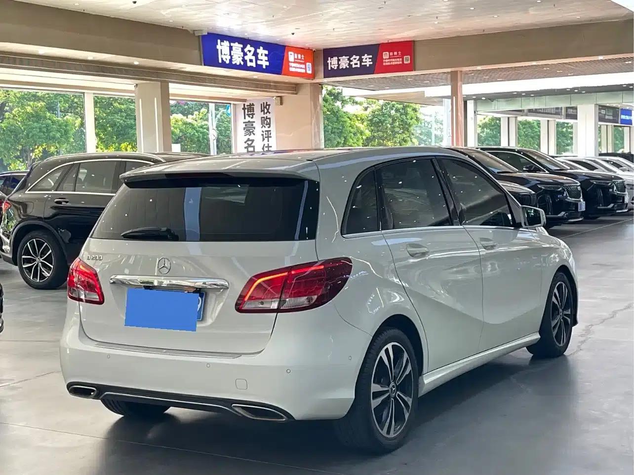 2015 Mercedes-Benz B-Class B 200 Dynamic — миниатюра 18