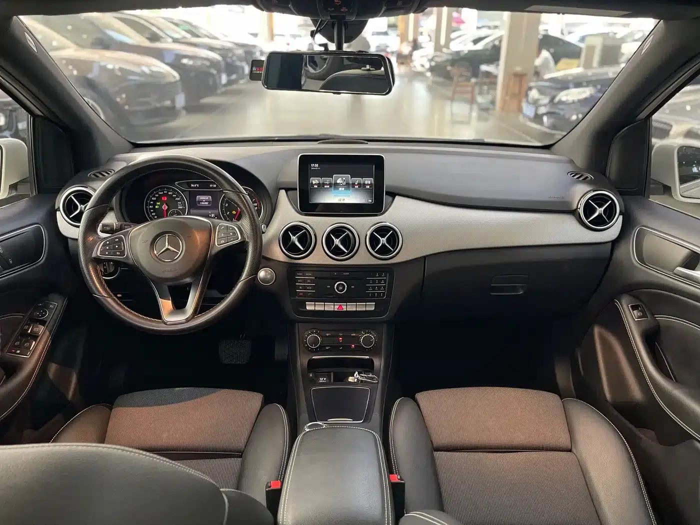 2015 Mercedes-Benz B-Class B 200 Dynamic — миниатюра 6