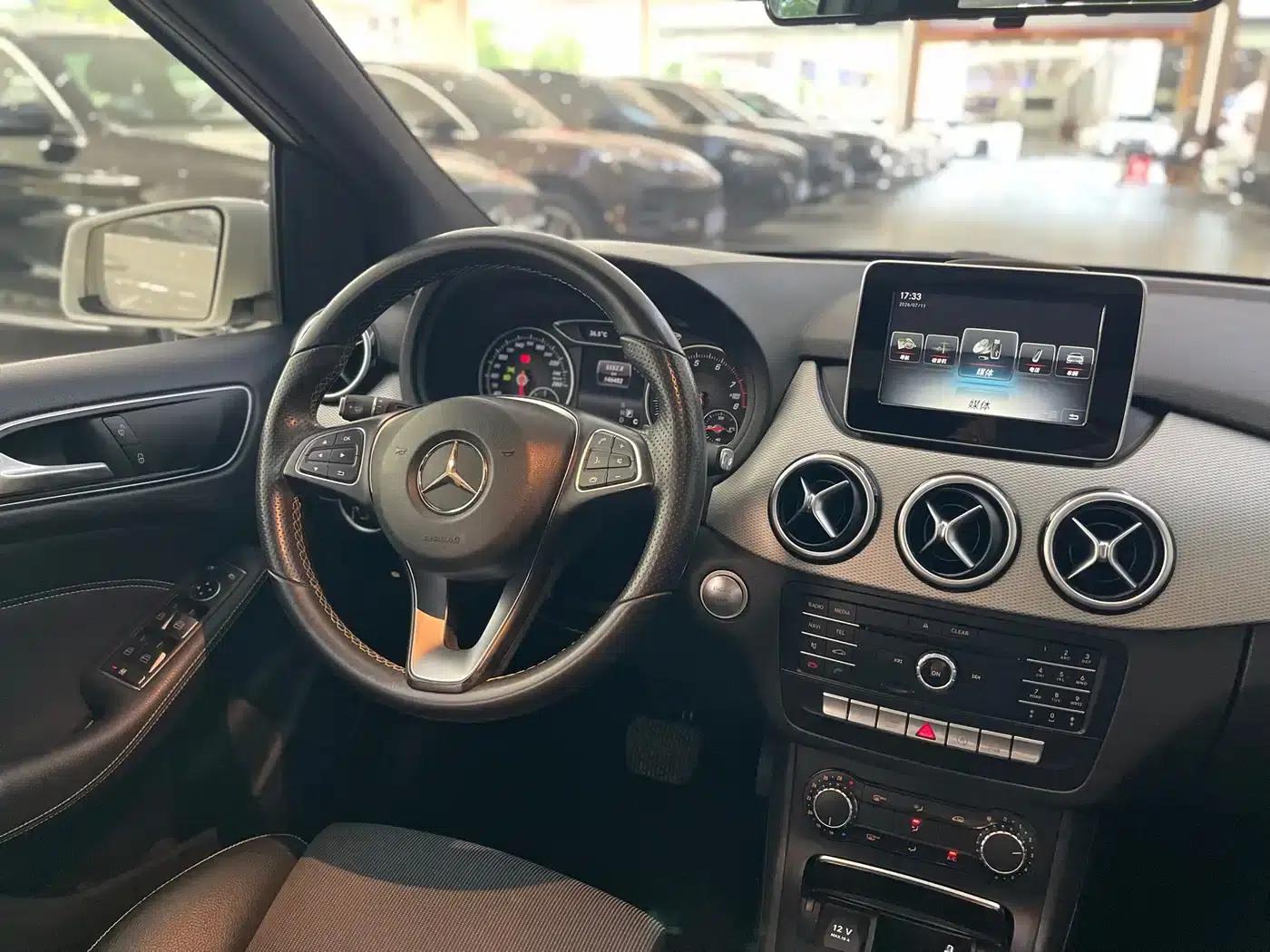 2015 Mercedes-Benz B-Class B 200 Dynamic — миниатюра 7