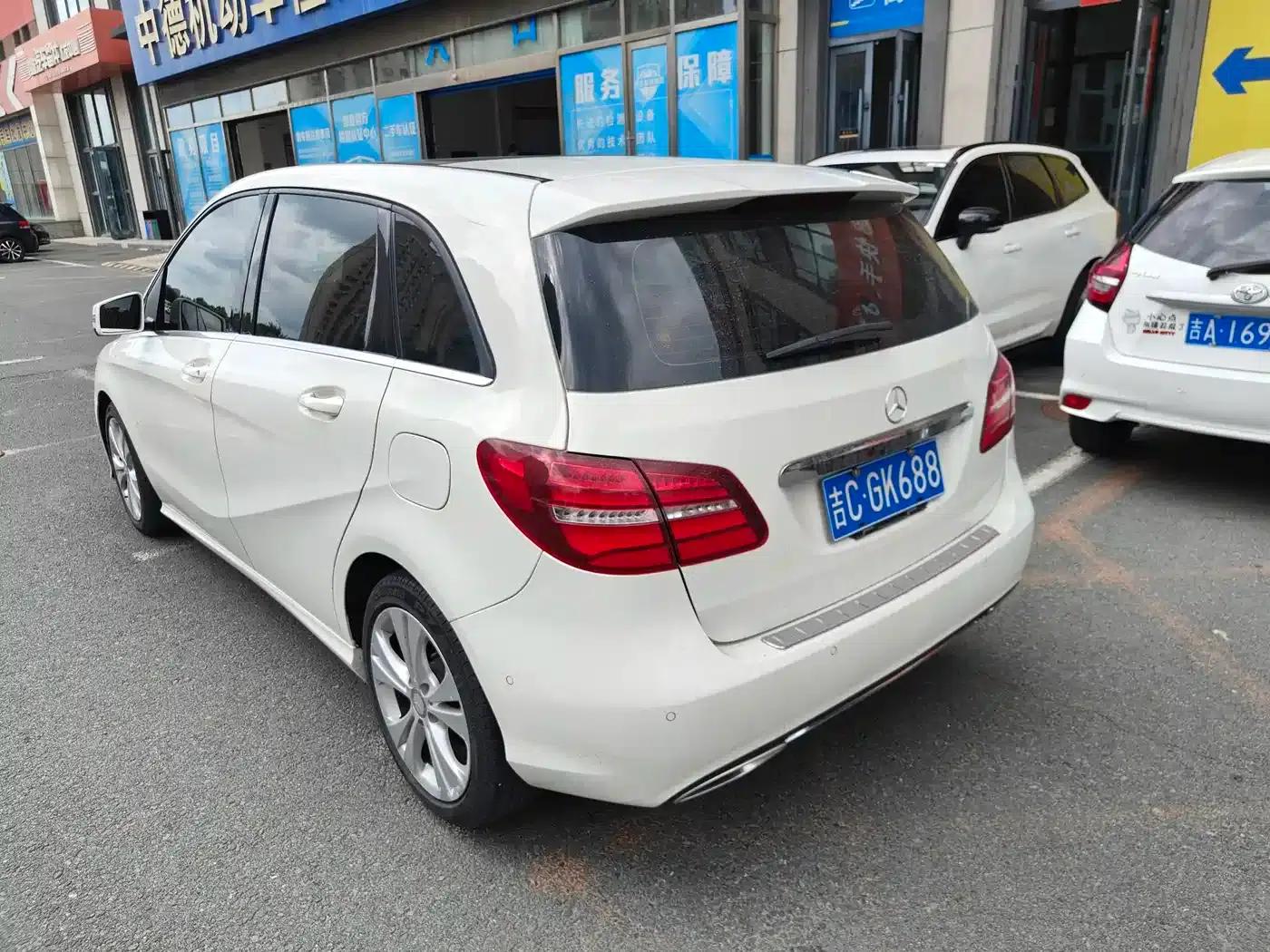 Mercedes-Benz B-Class 2015 B 200 Fashion Edition — миниатюра 7