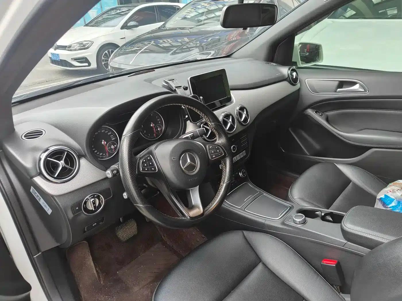 Mercedes-Benz B-Class 2015 B 200 Fashion Edition — миниатюра 9