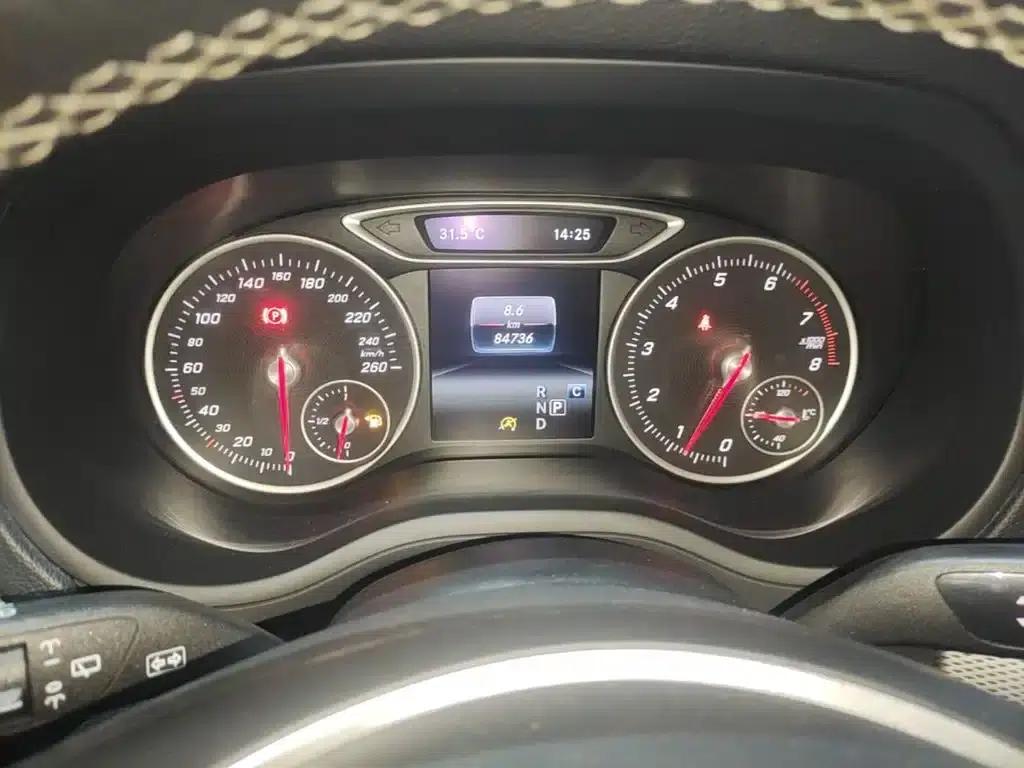 2019 Mercedes-Benz B-Class B 200 Dynamic — миниатюра 12