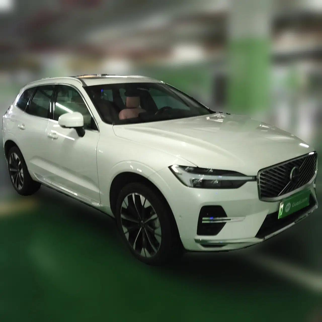 Volvo XC60 New Energy 2026 Model Plug-in Hybrid Long-Range Four-Wheel Drive Zhiyuan Luxury Edition — миниатюра 3