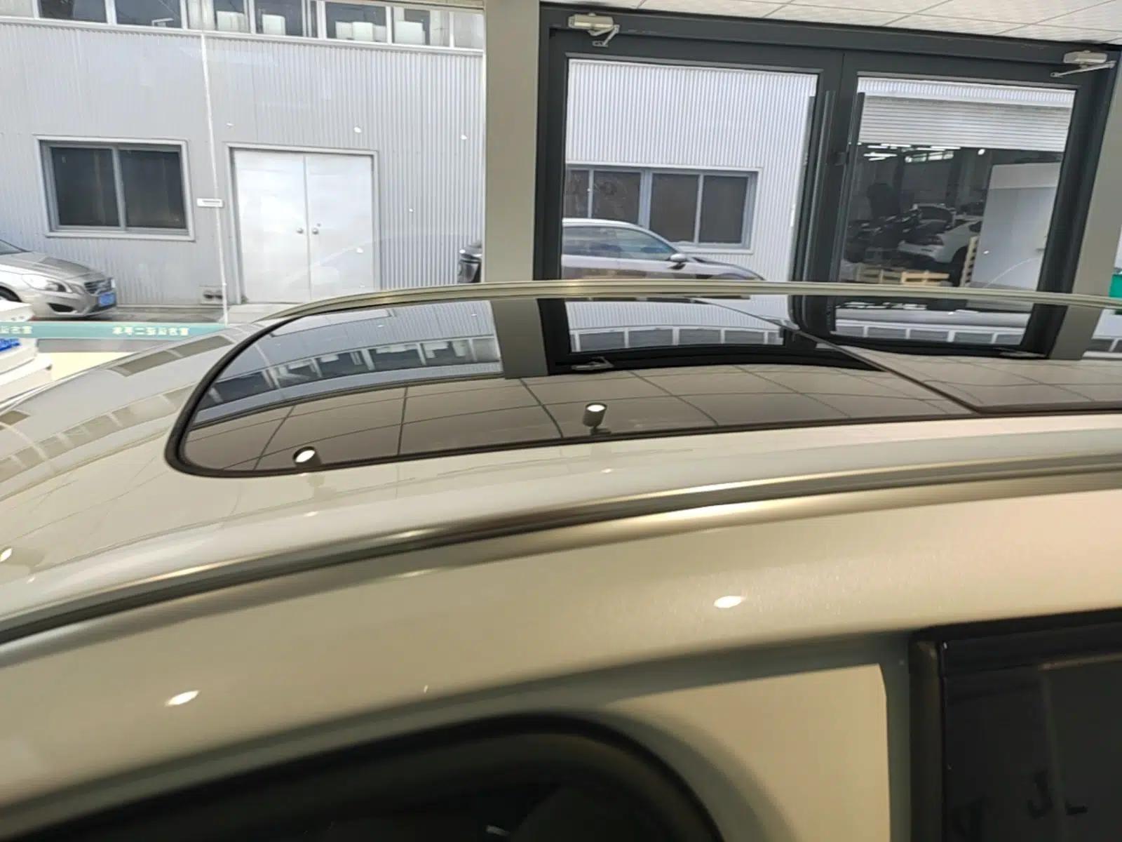 Volvo V90 2022 Cross Country B5 AWD Smart Range Edition — миниатюра 7
