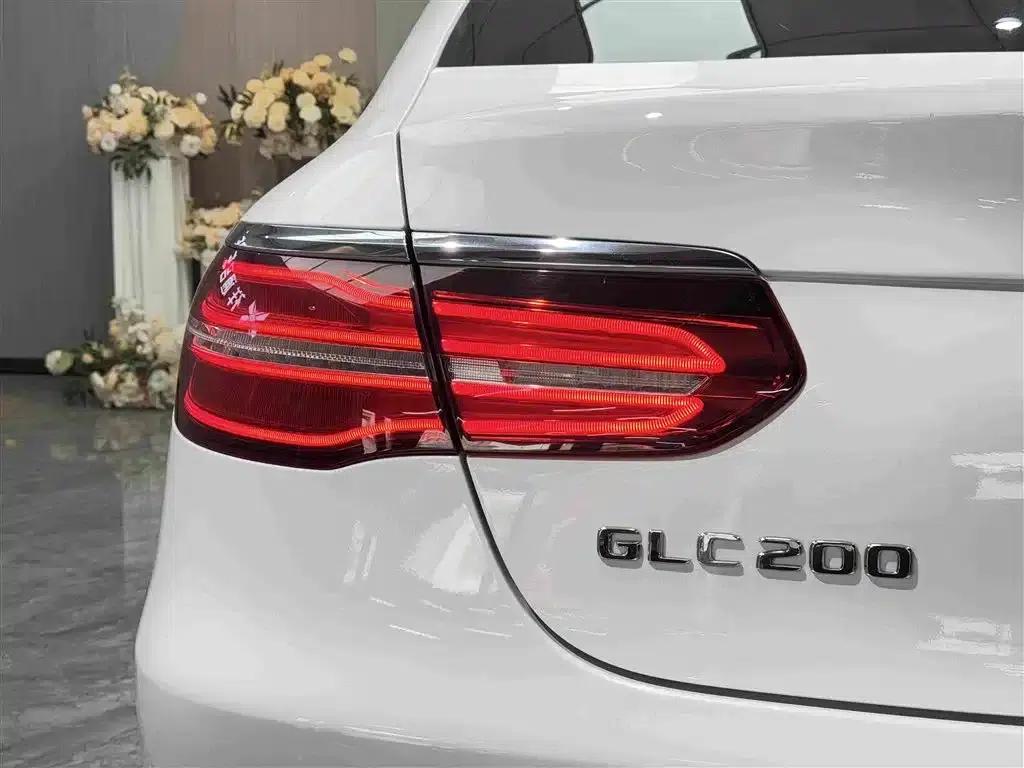 Mercedes-Benz GLC Coupe 2019 GLC 200 4MATIC Coupe SUV — миниатюра 18