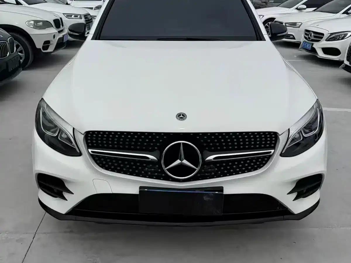 Mercedes-Benz GLC Coupe 2019 GLC 200 4MATIC Coupe SUV — миниатюра 1