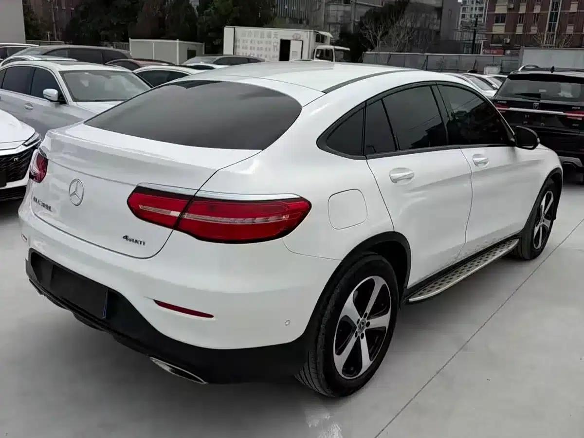 Mercedes-Benz GLC Coupe 2019 GLC 200 4MATIC Coupe SUV — миниатюра 7