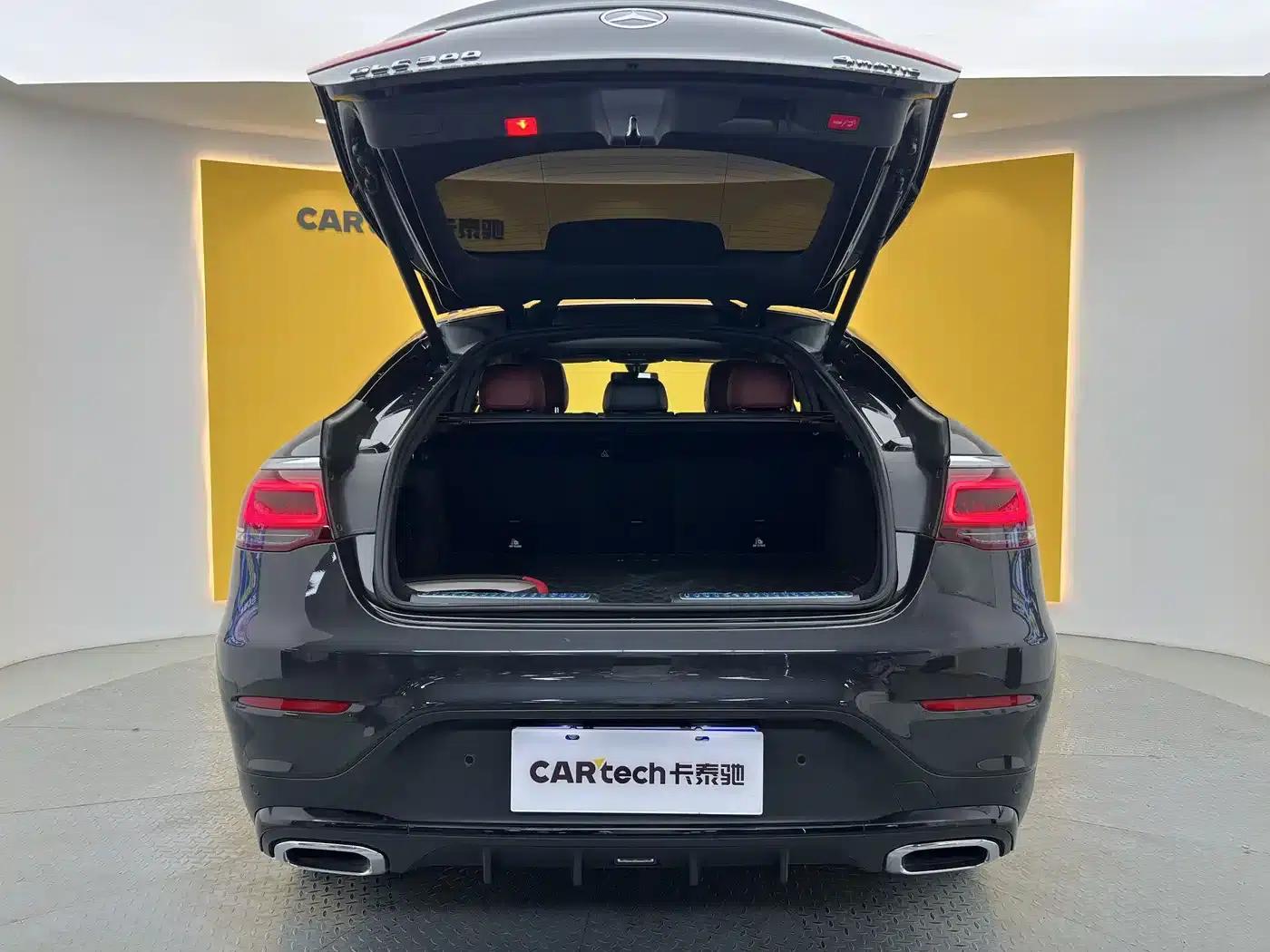 Mercedes-Benz GLC Coupe 2020 GLC 260 4MATIC Coupe SUV — миниатюра 25