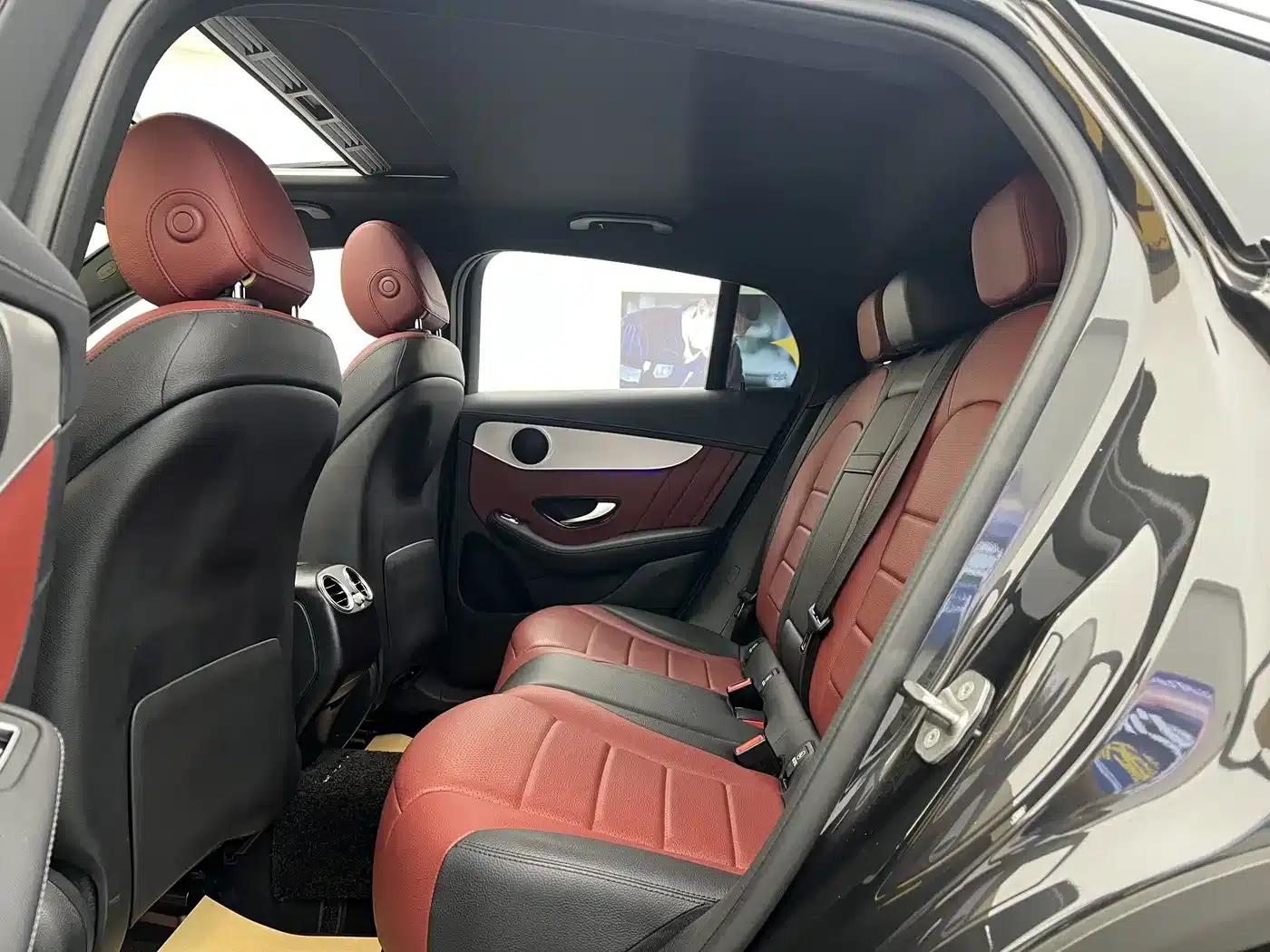 Mercedes-Benz GLC Coupe 2020 GLC 260 4MATIC Coupe SUV — миниатюра 7