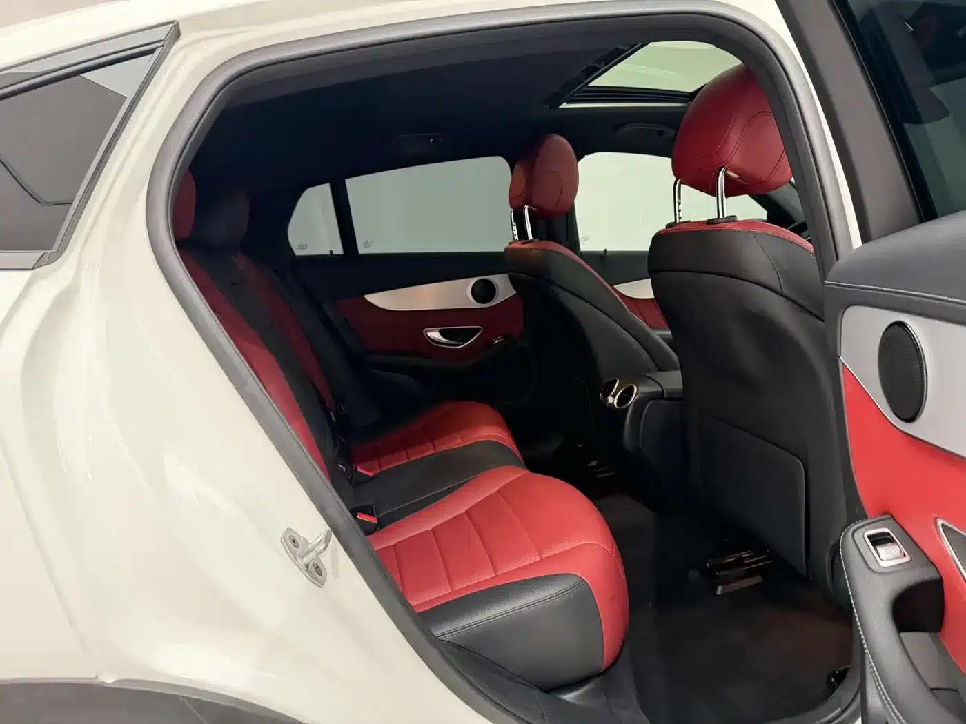 Mercedes-Benz GLC Coupe 2021 GLC 260 4MATIC Coupe SUV — миниатюра 20