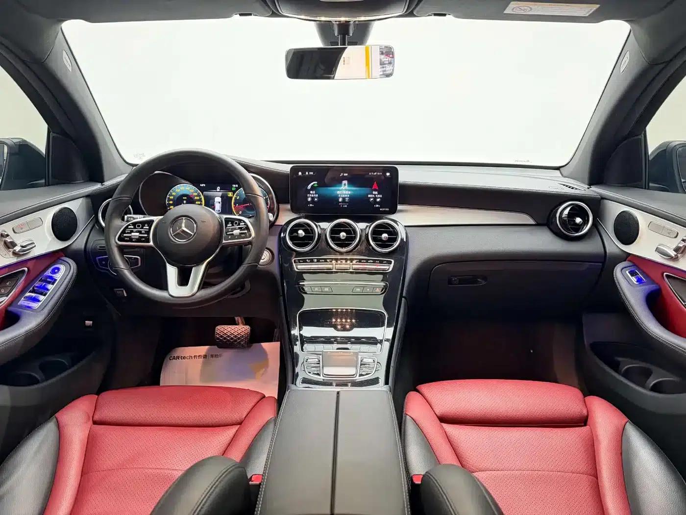 Mercedes-Benz GLC Coupe 2021 GLC 260 4MATIC Coupe SUV — миниатюра 25