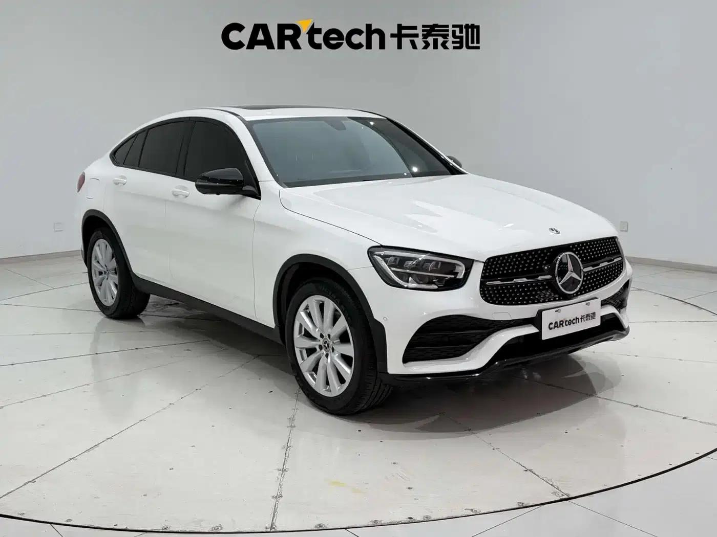 Mercedes-Benz GLC Coupe 2021 GLC 260 4MATIC Coupe SUV — миниатюра 4
