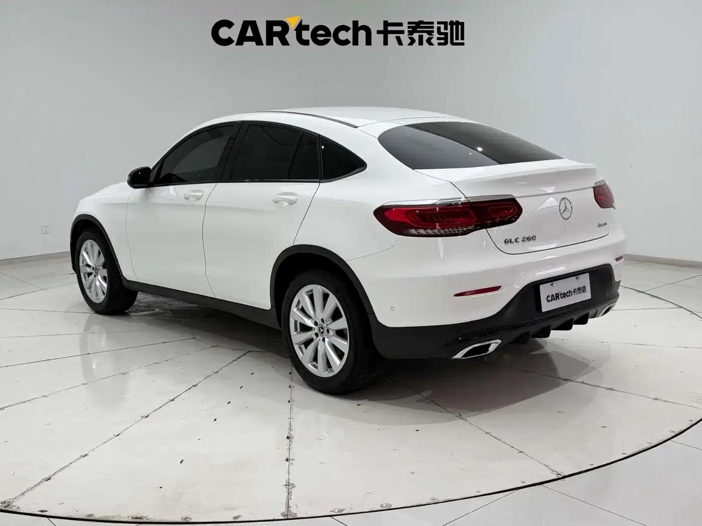 Mercedes-Benz GLC Coupe 2021 GLC 260 4MATIC Coupe SUV — миниатюра 7