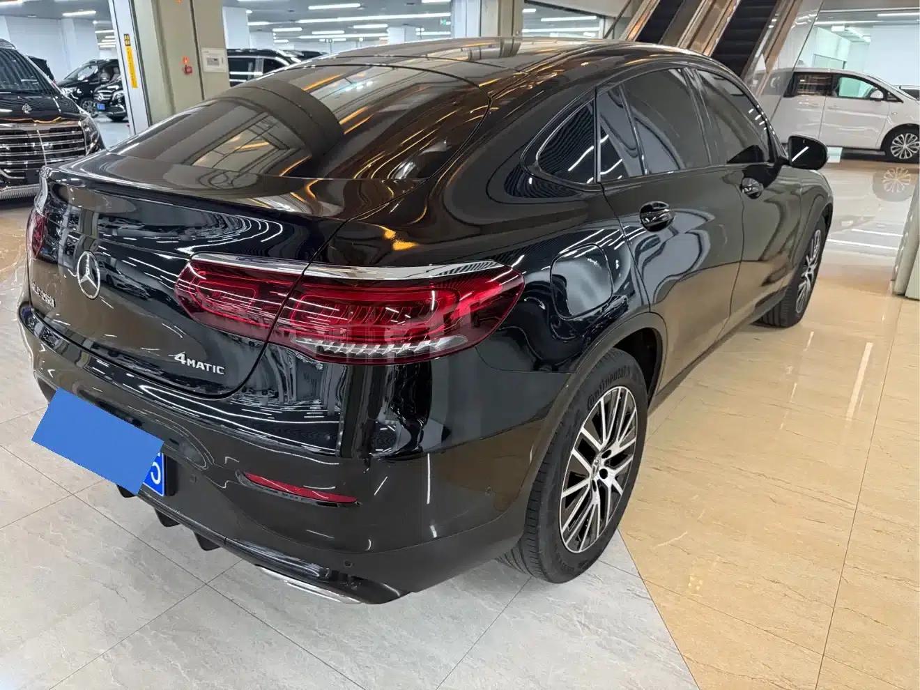 2023 Mercedes-Benz GLC Coupe, GLC 260 4MATIC Coupe SUV — миниатюра 12