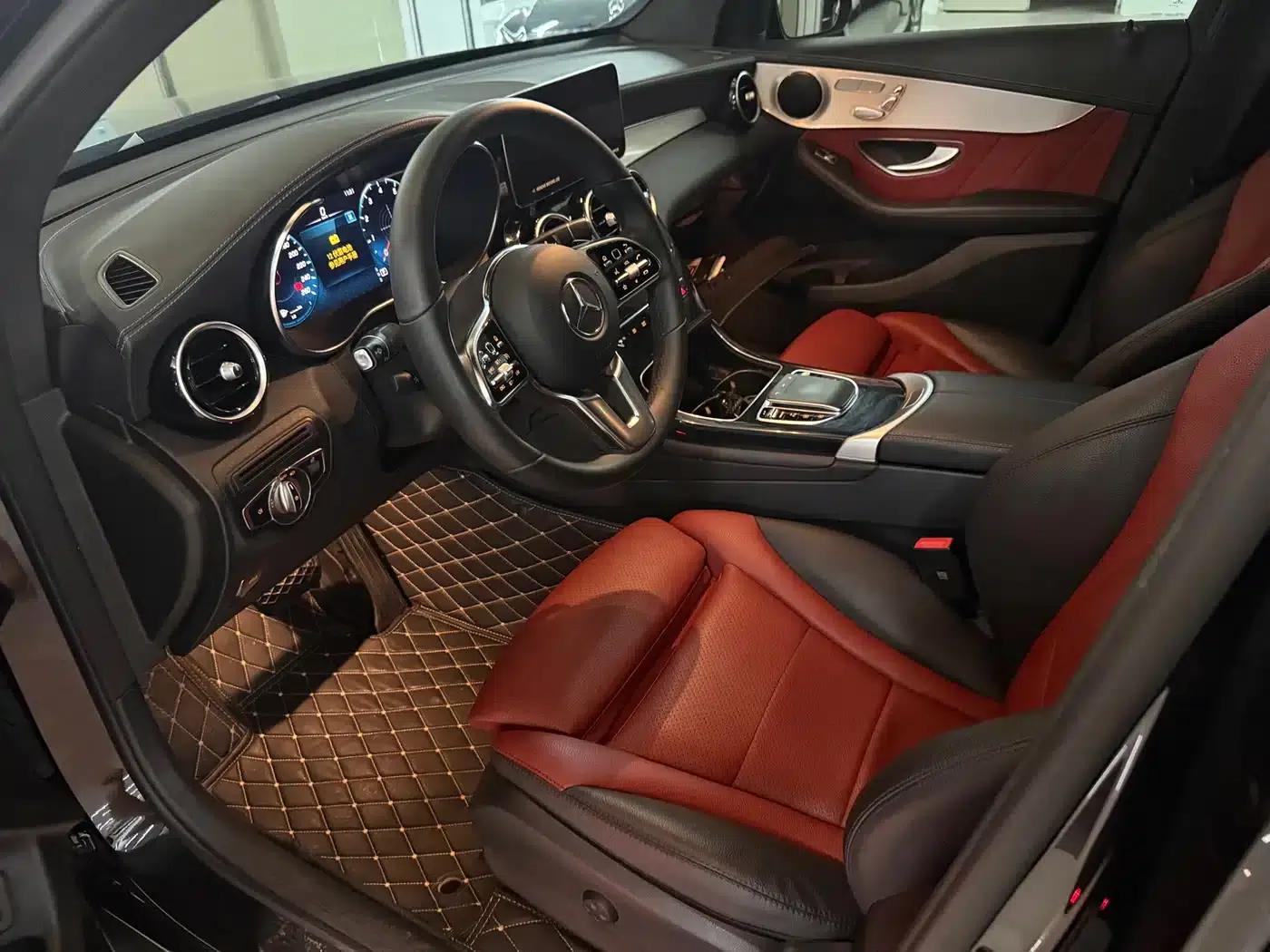 2023 Mercedes-Benz GLC Coupe, GLC 260 4MATIC Coupe SUV — миниатюра 13