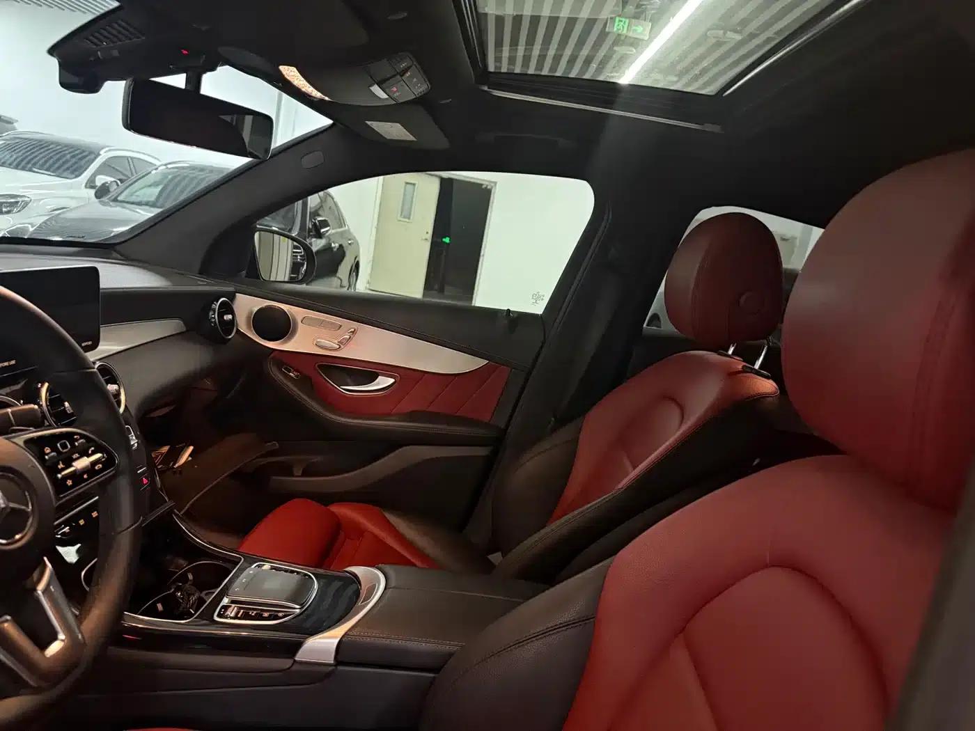 2023 Mercedes-Benz GLC Coupe, GLC 260 4MATIC Coupe SUV — миниатюра 17