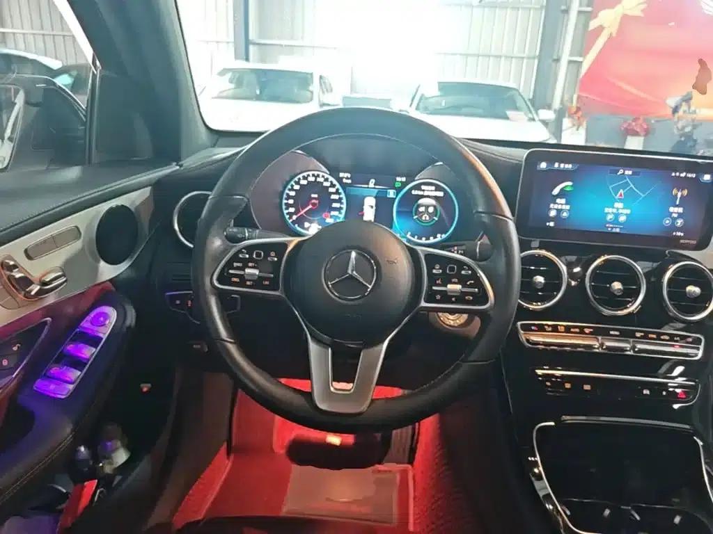 2022 Mercedes-Benz GLC Coupe, facelifted GLC 260 4MATIC Coupe SUV — миниатюра 11