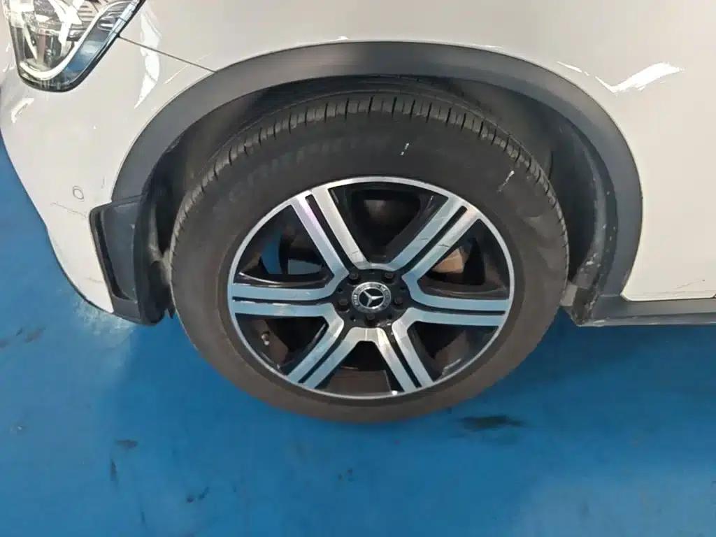 2022 Mercedes-Benz GLC Coupe, facelifted GLC 260 4MATIC Coupe SUV — миниатюра 23