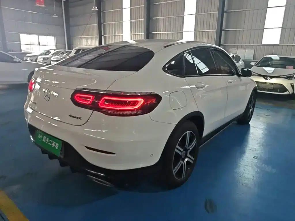 2022 Mercedes-Benz GLC Coupe, facelifted GLC 260 4MATIC Coupe SUV — миниатюра 7