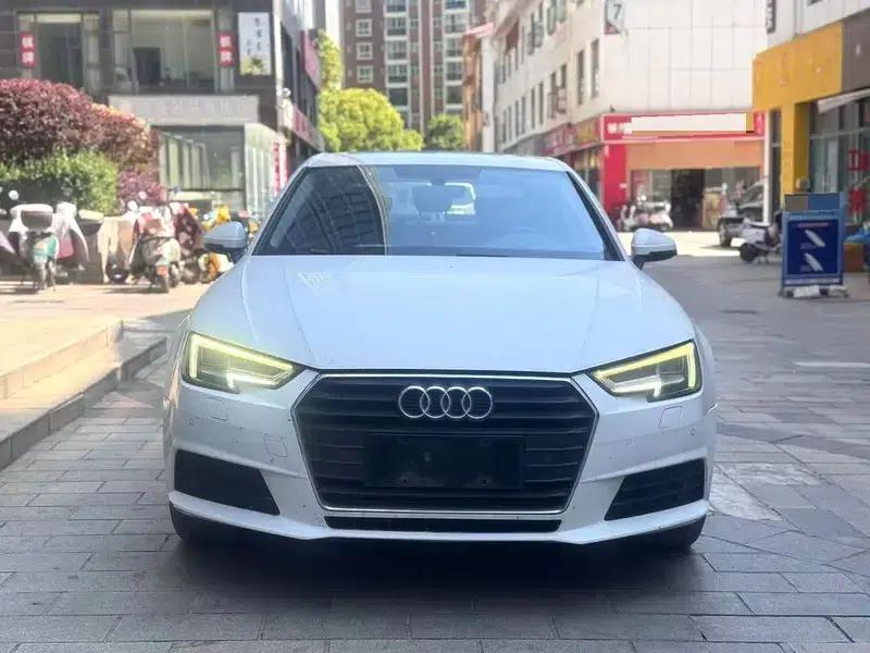 Audi A4L 2017 40 TFSI Fashion Edition — миниатюра 2