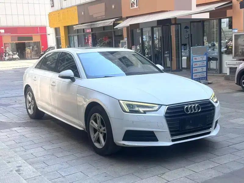 Audi A4L 2017 40 TFSI Fashion Edition — миниатюра 3