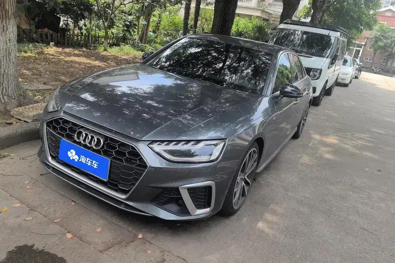 Audi A4L 2020 45 TFSI quattro Premium Dynamic Edition — миниатюра 1